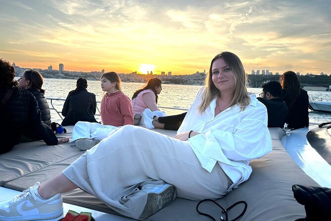 Sunset or Daytime Istanbul Guided Luxury Yacht Cruise with Snacks - Çırağan Palace and Istanbul after dark