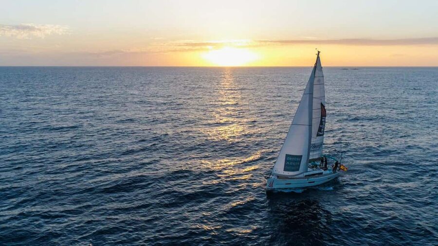 Tenerife: Ocean Pack Jet Ski and Yacht Whale Watching - How the small group changes the day