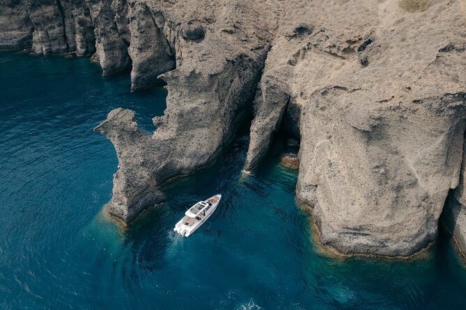 The Fastest Private Motor Yacht in Santorini - All Inclusive Tour - Mesa Pigadia: the stronger swim stop