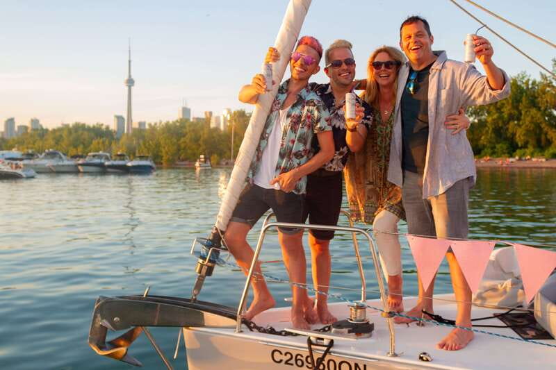 Toronto: Sailing Yacht Cruise of Toronto Harbor and Islands - Meeting at the green tent