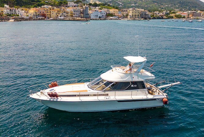 Tour of Ischia in Private Yacht - Scarrupata and San Pancrazio: the quietest water