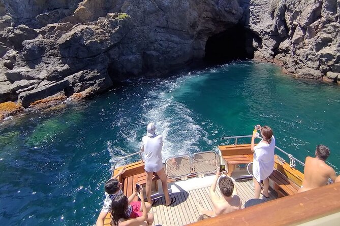 Tour of Ischia Island with Motor Yacht Rocca Corsa - Lunch in Baia di San Montano