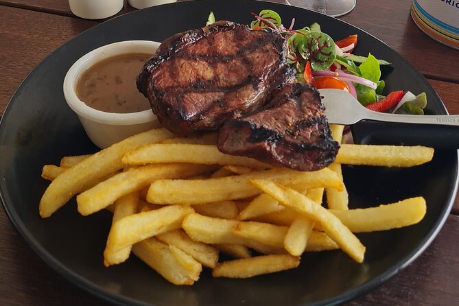 Townsville Boat Cruise & Yacht Club Lunch Package Sailing Charter - Setting sail toward Magnetic Island and Cleveland Bay