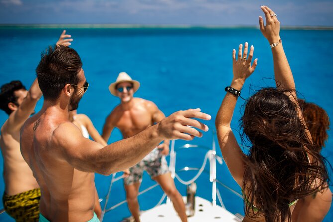 Tulum Luxury Escape – 4h All Inclusive on 43' Private Yacht - Who Will Enjoy This Yacht Escape Most?