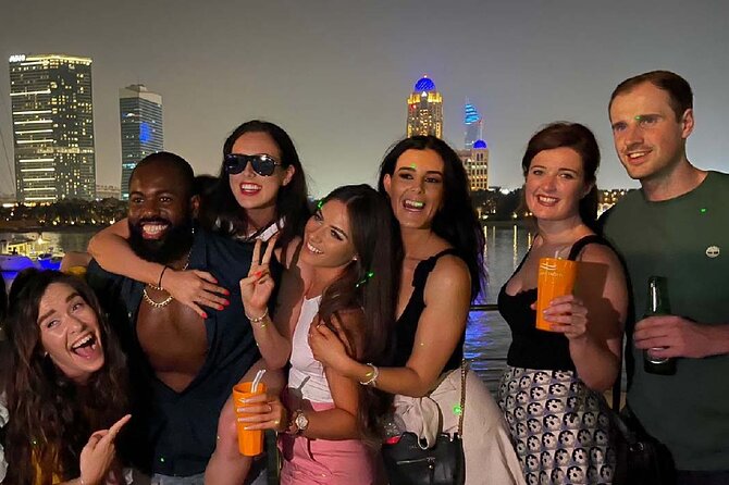 Ultimate Dubai Marina Yacht Party with BBQ, Drinks & DJ - A four-hour party on Dubai Marina