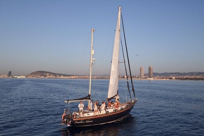 Unique 2 masts Classic Sailing Yacht in Barcelona - What the small group changes