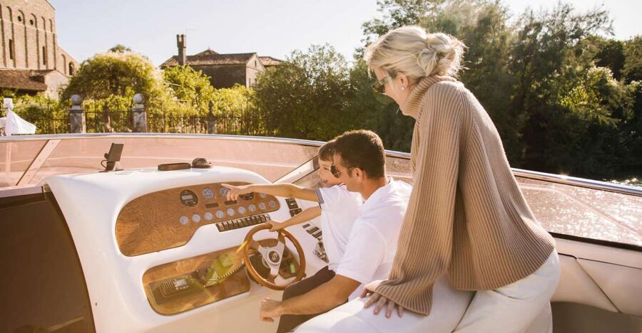 Venice: Sunset Yacht Experience - Why a sunset yacht works well in Venice