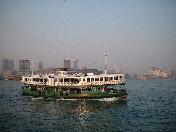 Victoria Harbour Yacht Night Cruise - DREAMER：Tourguide & Photos - Key points before you board
