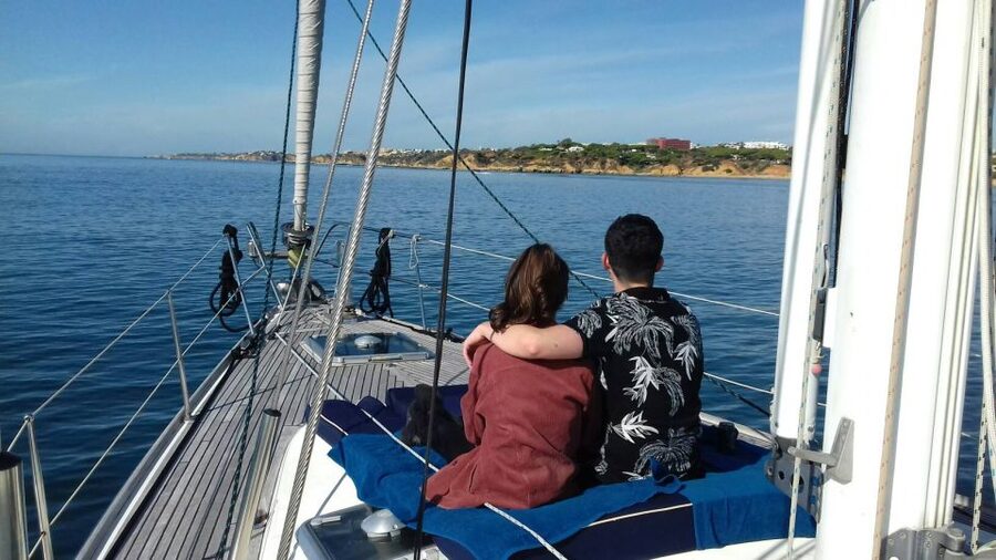 Vilamoura: Coastal Cruise on a Luxury Sailing Yacht - Falésia Beach And Its Clay Cliffs