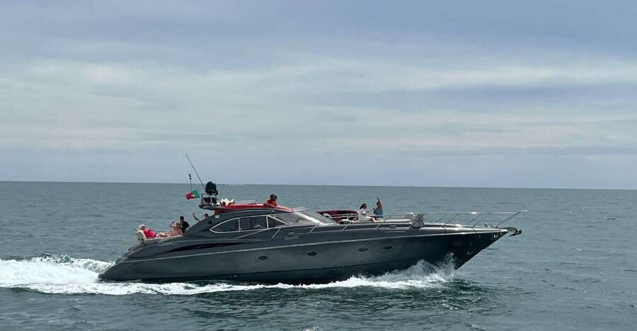 Vilamoura: Custom Private Yacht Cruise with Drinks & Bites - Key points to know before booking