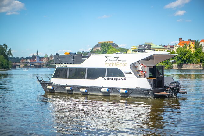 VIP Prague YachtBoat ONE Experience: All-You-Can-Drink - What YachtBoat ONE is really offering