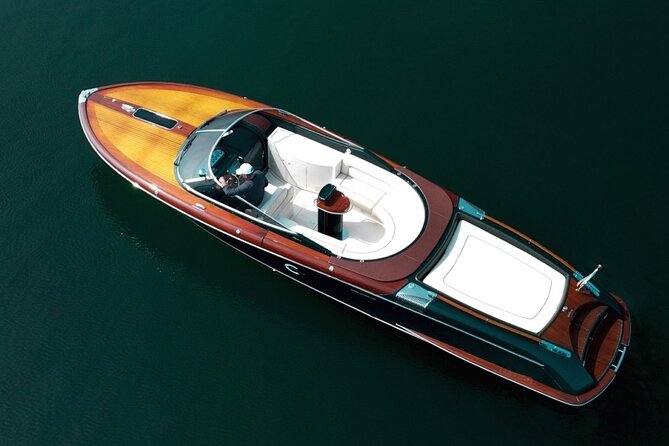 VIP Private Luxury Boat Tour - Riva Aquariva Yacht Venice - Hotel Pickup and the First View of St. Mark’s