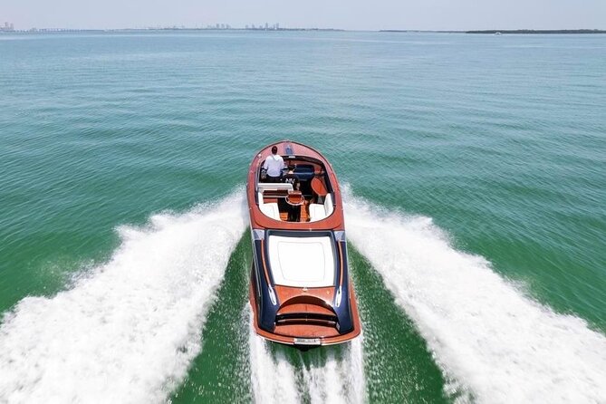 VIP Private Luxury Boat Tour - Riva Aquariva Yacht Venice - San Giorgio Maggiore and Venice’s Classic Panorama