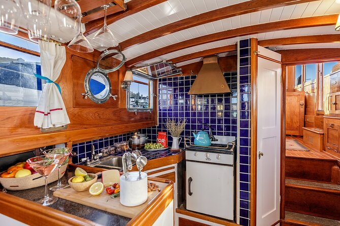 Wine and Dine on a Century Old Sausalito Yacht - Weather, Comfort, and Cancellation Rules