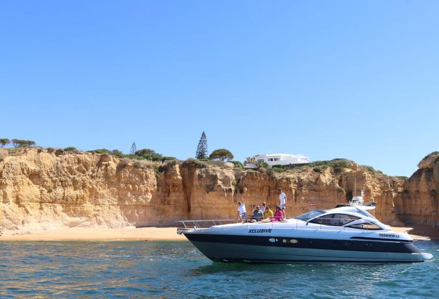 Xclusive Luxury Yacht Albufeira - Practical details before you board