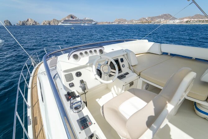 Yacht Azimut for rent in Cabo San Lucas - Why a private Azimut works well in Cabo