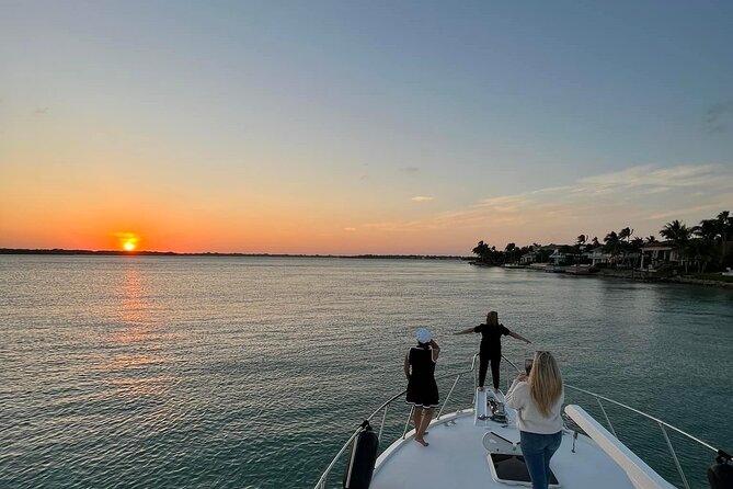 Yacht Charters & Custom Events in Stuart, Florida - The sample menu: simple, festive, and Florida-friendly