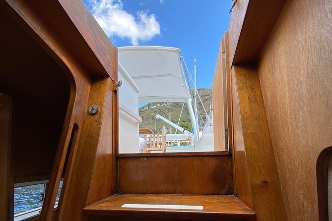 Yacht excursion Shalimar IV - Lunch on board, with a Trapanese flavor