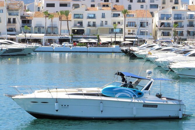 Yacht ride in Puerto Banús - Puerto Banús is the starting point