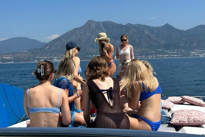 Yacht Ride on the Marbella Coast - The calm-water stop and swimming time