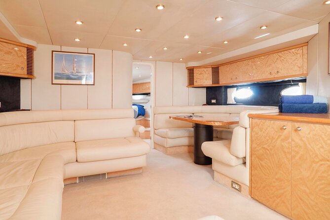 Yacht Ride on the Marbella Coast - Seasickness and comfort on a slow-moving boat