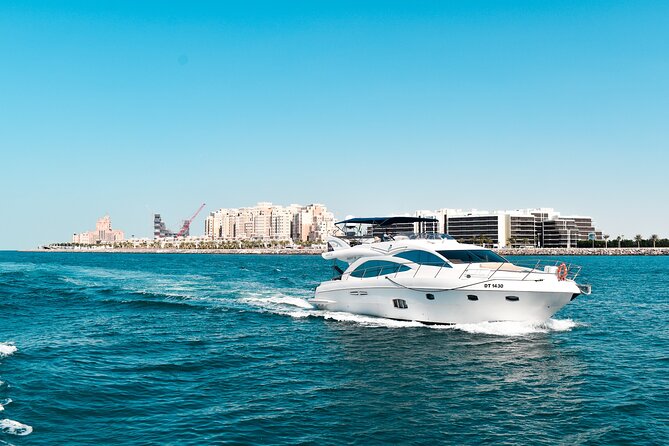 Yacht Trip Dubai : Book 56 ft Premium Yacht up to 21 people - Reading the route from the water
